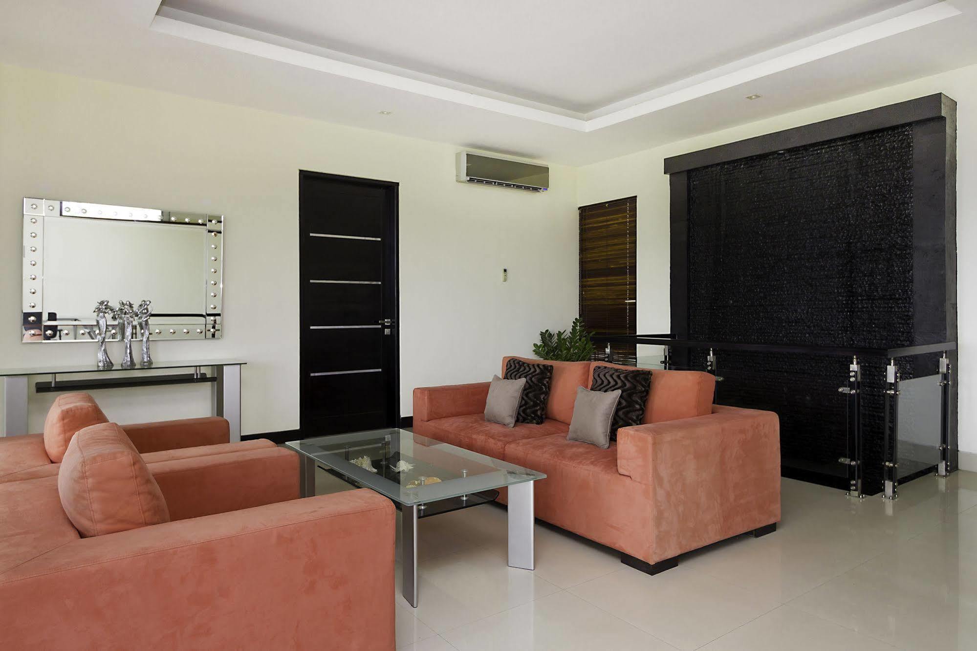 Villa Cascade Seminyak  Luaran gambar