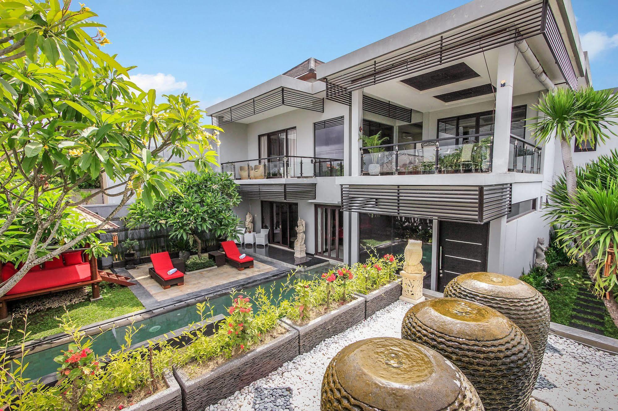 Villa Cascade Seminyak  Luaran gambar